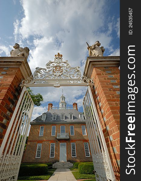 Governorâ€™s palace gate in Williamsburg Virginia