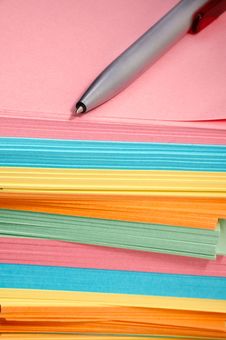 Pen And Note Paper Royalty Free Stock Photography Pen And Note Paper Royalty Free Stock Photography