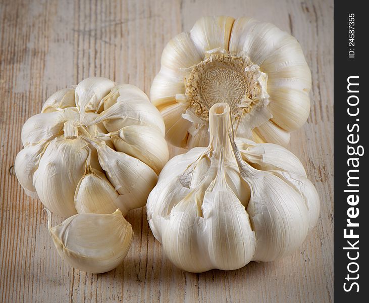 Garlic on a wooden table