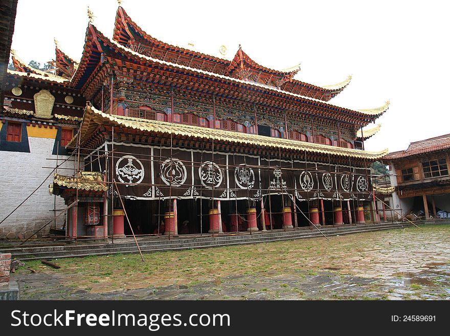 Tibetan Langmu Temple of China