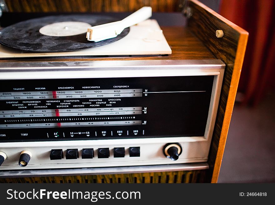 Closeup of a wooden retro radio