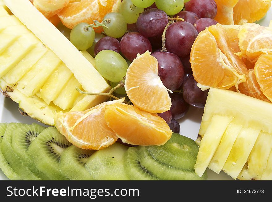 Sliced juicy ripe fruit in a restaurant