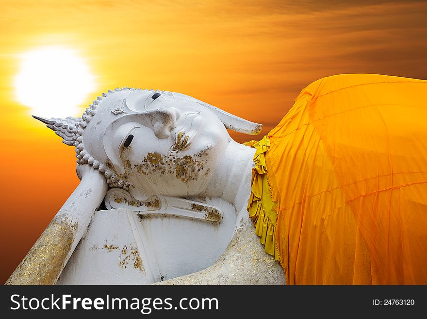 Big buddha statue at Thailand's Temple