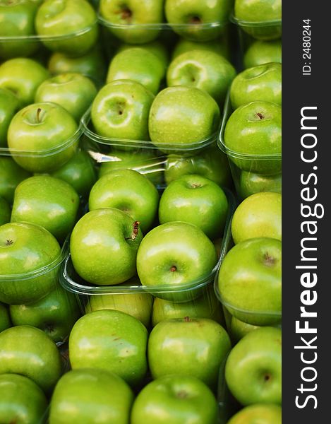 Green apples in the market