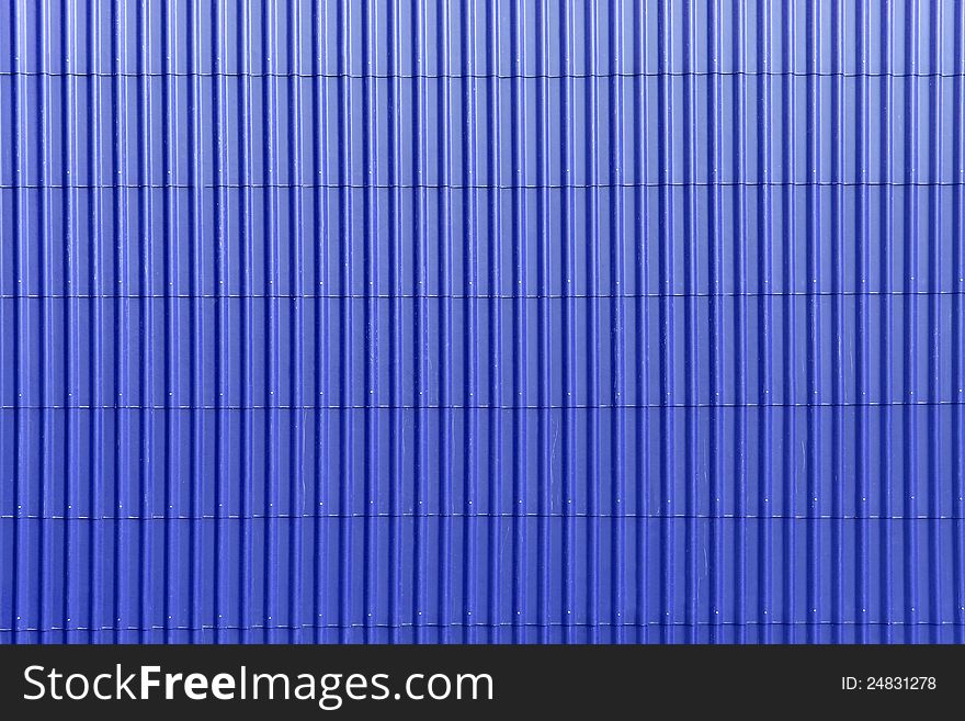 Blue roof by vertical pattern