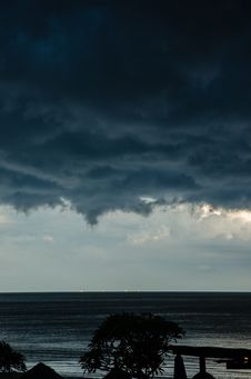 Before The Storm At The Beach Royalty Free Stock Images Before The Storm At The Beach Royalty Free Stock Images