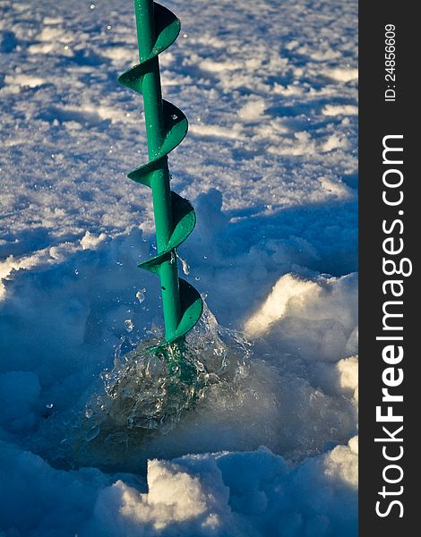 Ice Fishing Drill