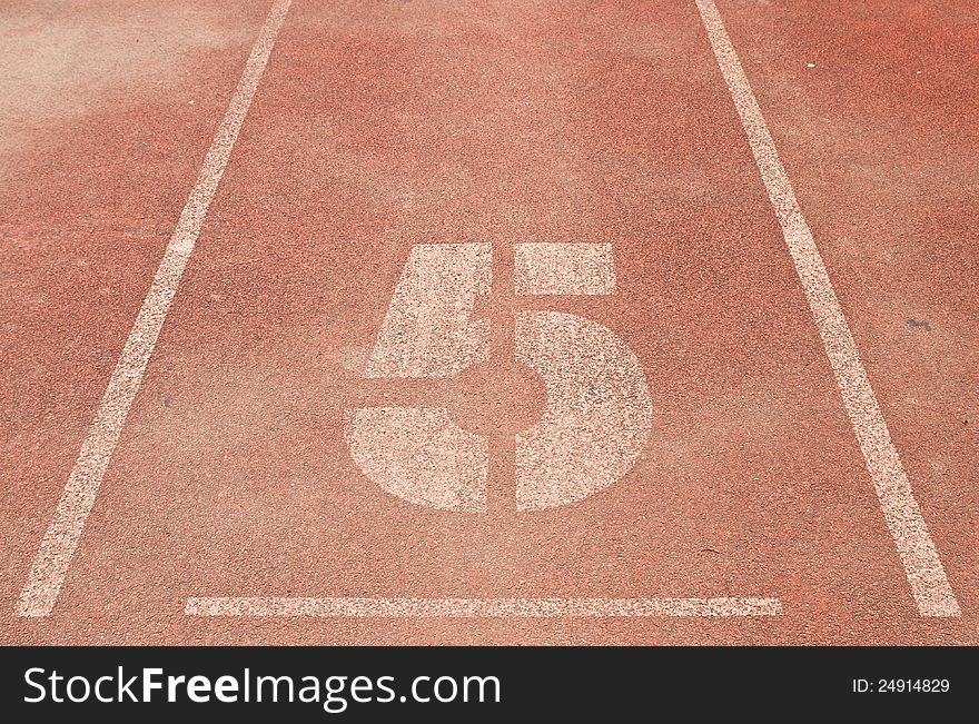 5 running track