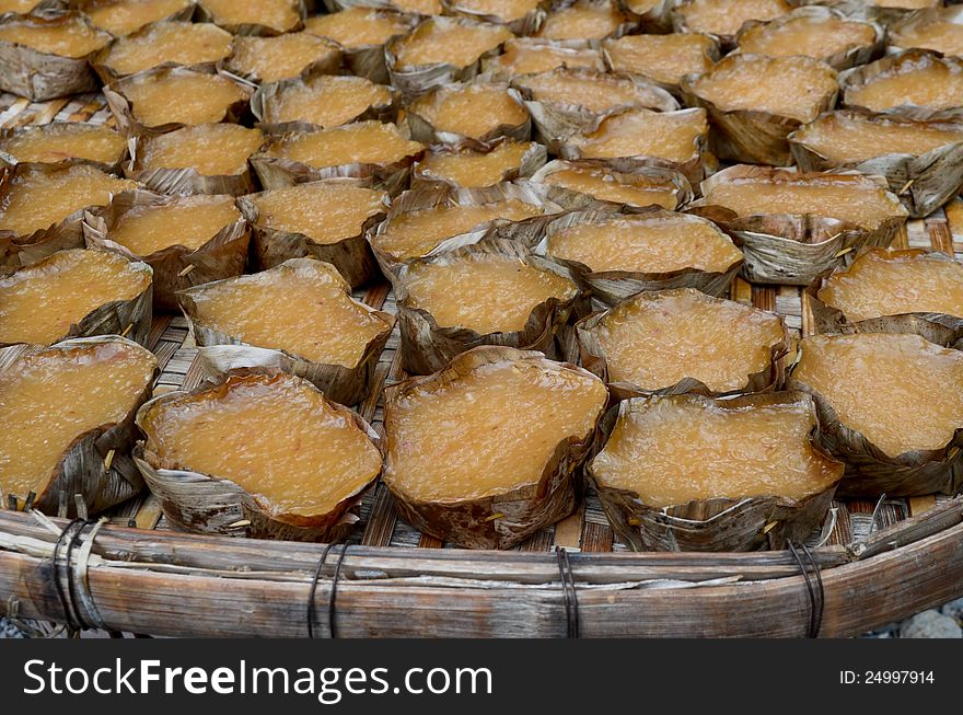 Chinese dessert , sweetmeat steamed in a basket