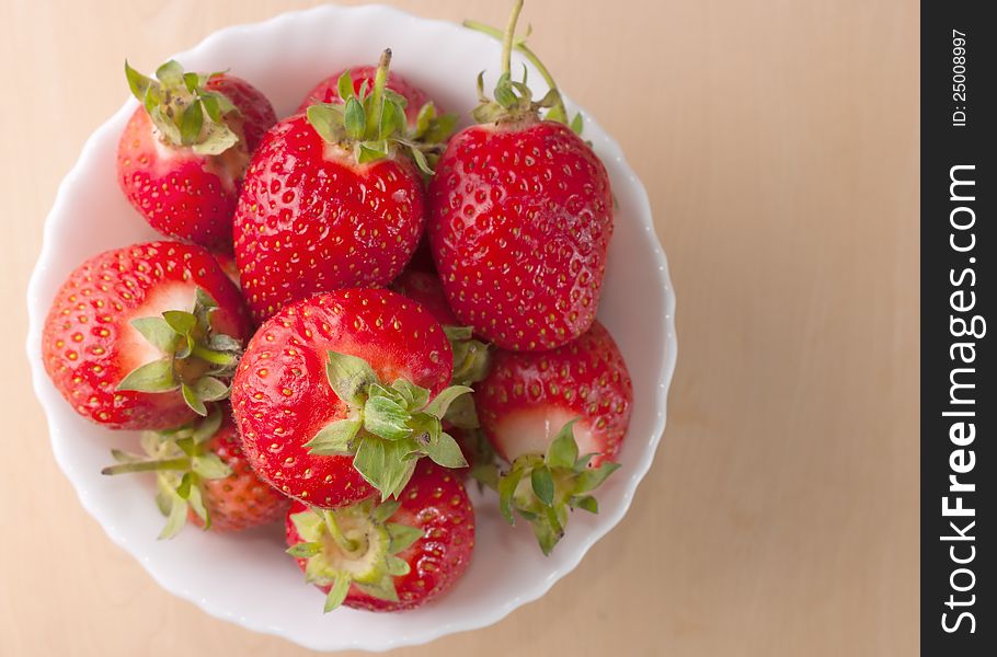 Close up of fresh strawberries in a bowl