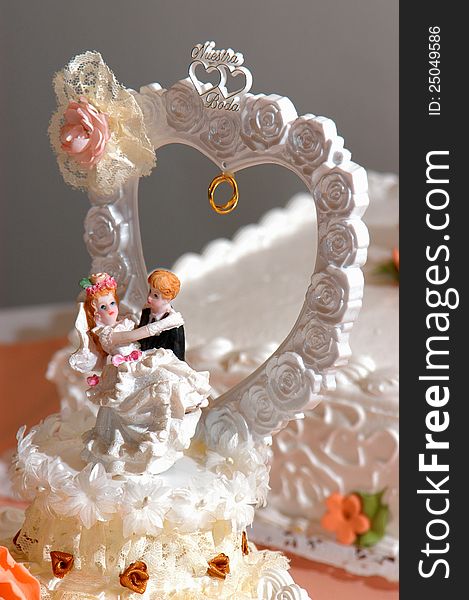 Decoration on the wedding cake