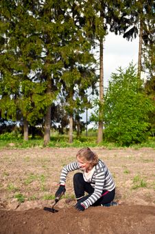 Young Woman Weeding Tillage Stock Photography Young Woman Weeding Tillage Stock Photography