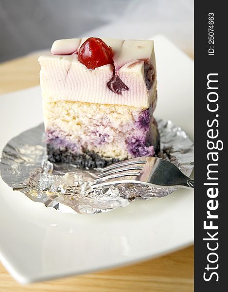 Close up layer of blueberry cheesecake