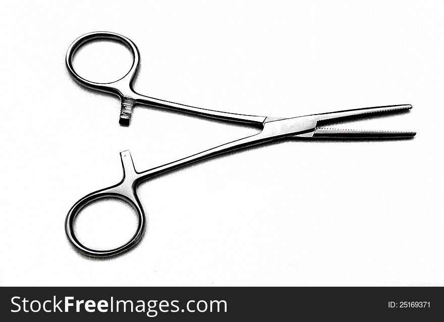 Medical scissors