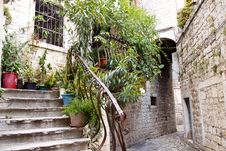 Narrow Alley - Trogir, Croatia. Royalty Free Stock Photo