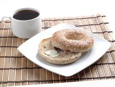 Bagel And Coffee Royalty Free Stock Images Bagel And Coffee Royalty Free Stock Images
