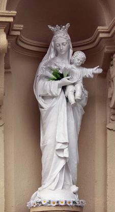 Statue Of Virgin Mary And Jesus Christ In Lviv Stock Photography Statue Of Virgin Mary And Jesus Christ In Lviv Stock Photography