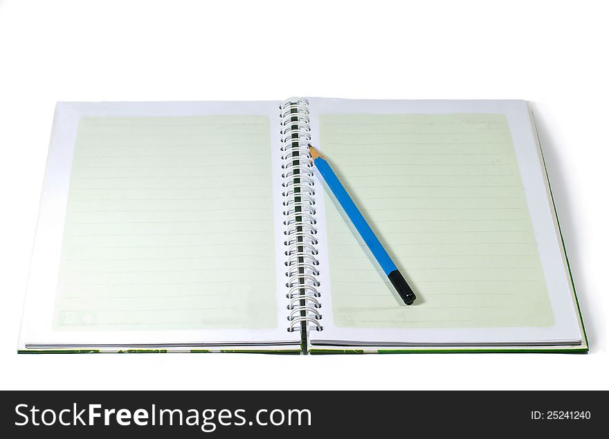 Blank note paper with pencil