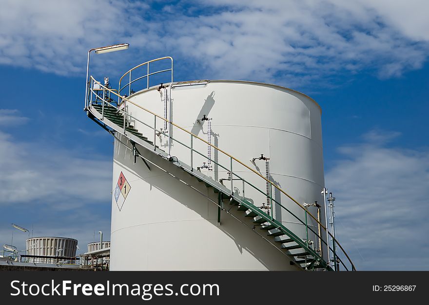 Oil storage tank in petrochemical plant