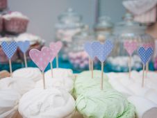 Marshmallows With Hearts On A Stick Royalty Free Stock Photos