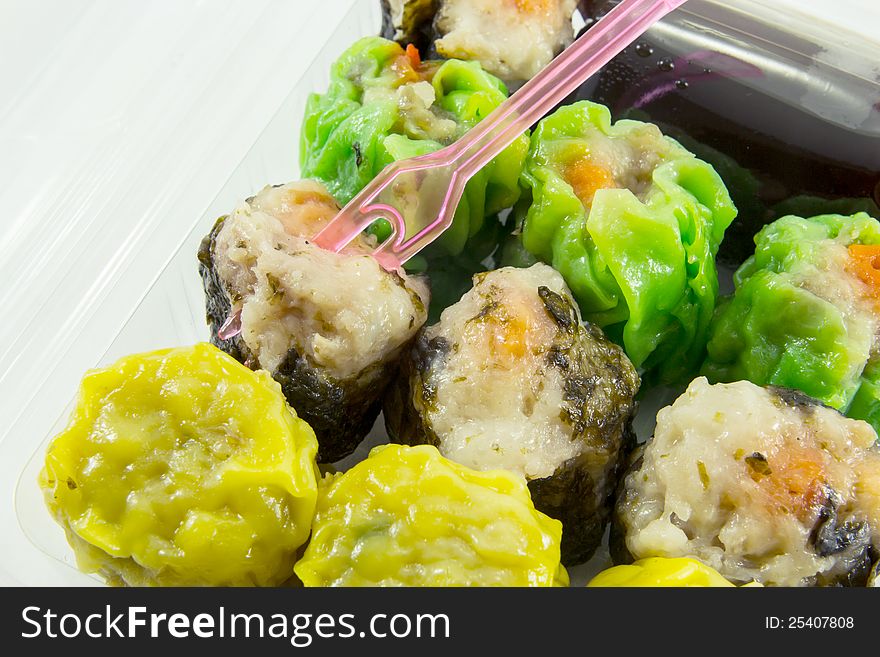 Dim-Sum ( Dumpling ) : chinese food. Dim-Sum ( Dumpling ) : chinese food