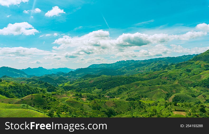 A Photograph Of A Tropical Mountain Landscape. The Photo Was Taken In Ha My, Quang Ninh, Vietnam