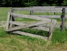 Old Gray Wood Gate In Pasture Stock Images Old Gray Wood Gate In Pasture Stock Images
