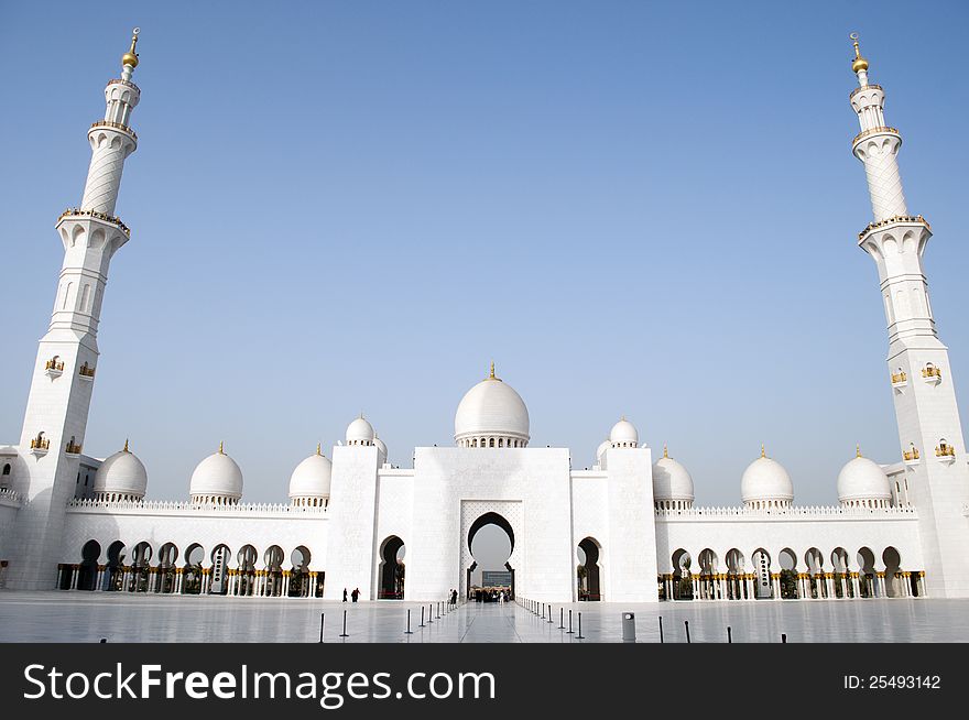 Grand mosque of Abu Dhabi