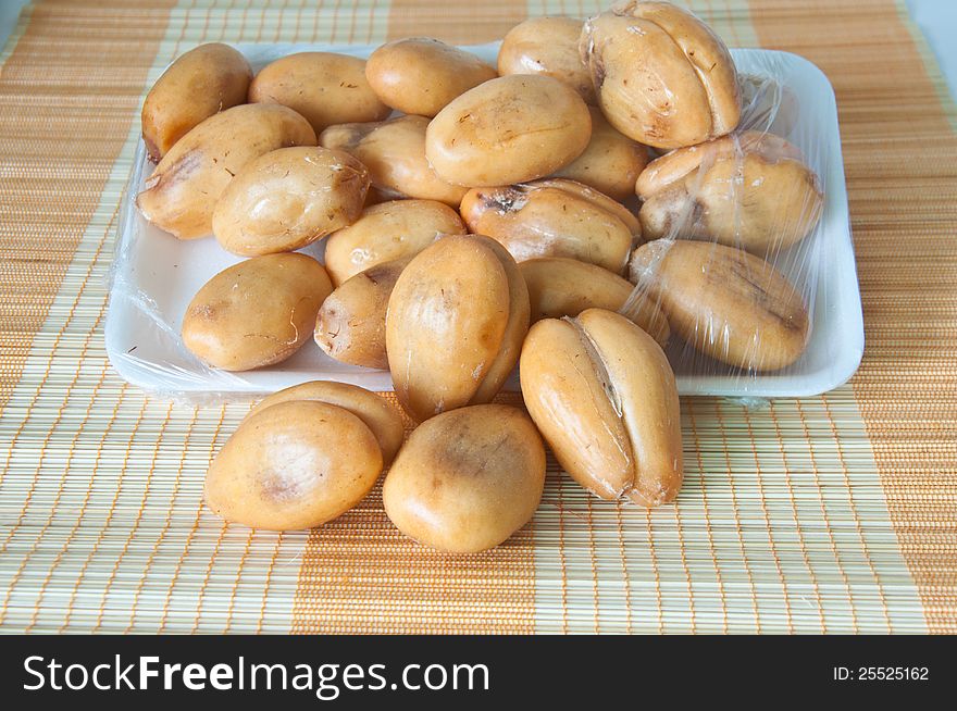 Thai sweet fruit,Zalacca in package on bamboo pad