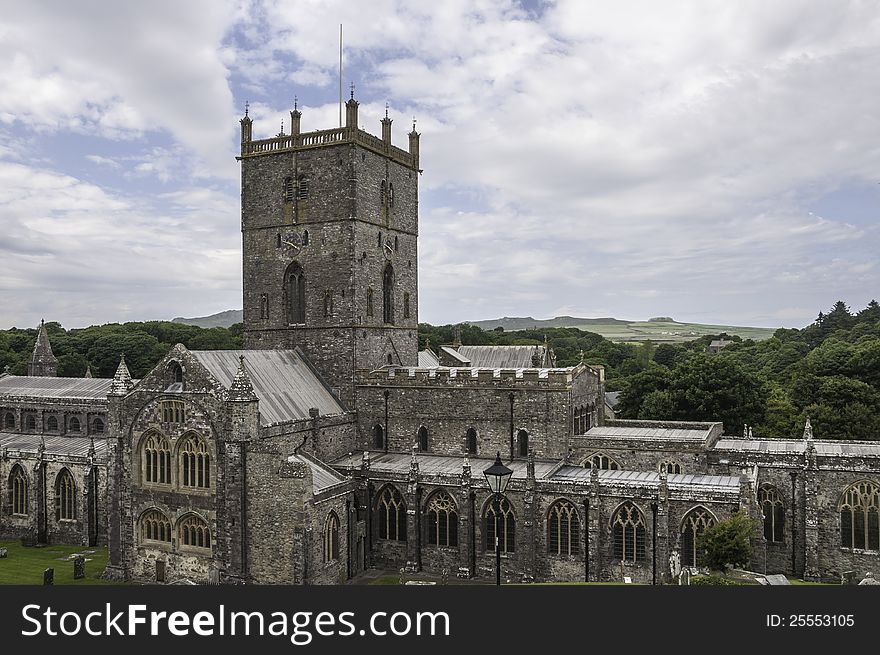 St David's Cathedral (Welsh: Eglwys Gadeiriol Tyddewi) is situated at St David's in the county of Pembrokeshire in the south-west of Wales. The cathedral is named after Saint David (c. 500â€“589) (Welsh: Dewi Sant), who was a Welsh Bishop during the 6th century. He was later regarded as a saint and as the patron saint of Wales. St David's Cathedral (Welsh: Eglwys Gadeiriol Tyddewi) is situated at St David's in the county of Pembrokeshire in the south-west of Wales. The cathedral is named after Saint David (c. 500â€“589) (Welsh: Dewi Sant), who was a Welsh Bishop during the 6th century. He was later regarded as a saint and as the patron saint of Wales.