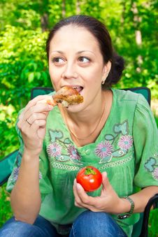 A Woman On A Picnic Royalty Free Stock Photography A Woman On A Picnic Royalty Free Stock Photography