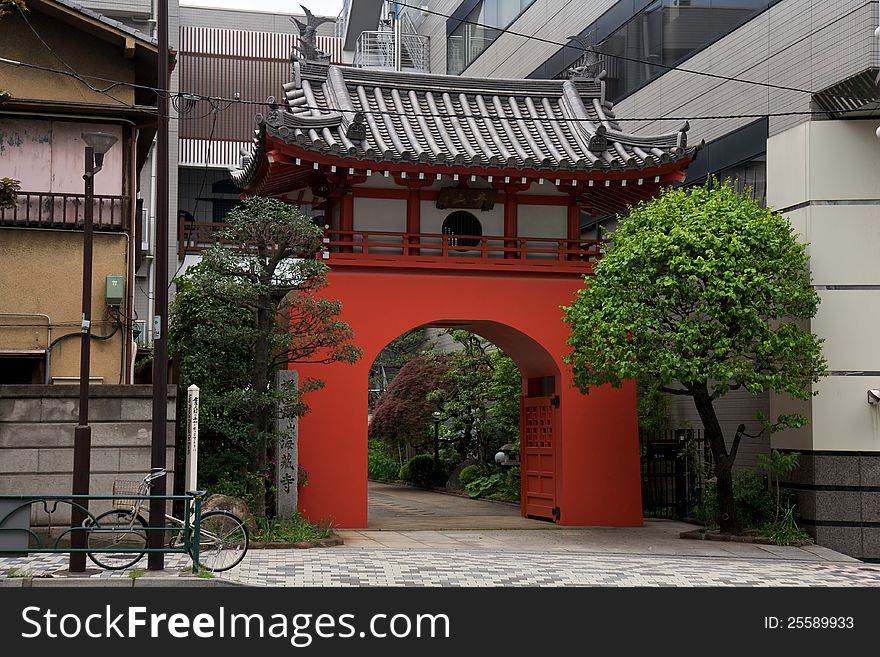 Japanese Garden in Tokyo, ancient architecture