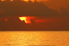 Sunrise Over Ocean Royalty Free Stock Image Sunrise Over Ocean Royalty Free Stock Image