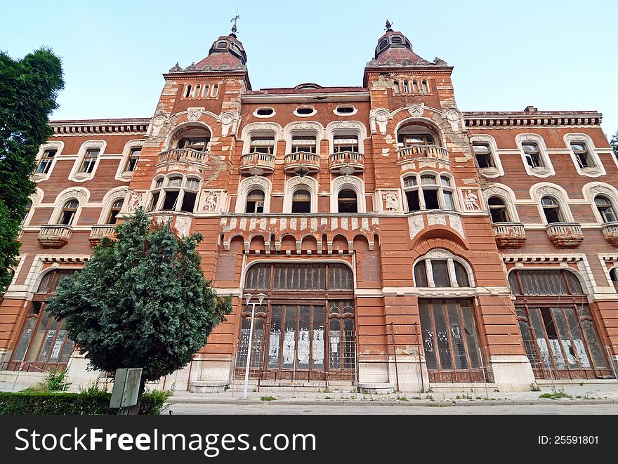 Herculane Hotel Tower