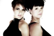 Free Beautiful Thirty Year Old Friends Stock Photography - 2564282