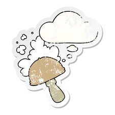 Free Cartoon Mushroom With Spore Cloud And Thought Bubble As A Distressed Worn Sticker Royalty Free Stock Images - 256217129