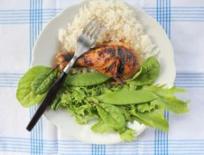 Grilled Chicken Leg With Vegetables Royalty Free Stock Images