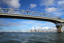 Auckland City And Harbour Bridge Royalty Free Stock Image Auckland City And Harbour Bridge Royalty Free Stock Image