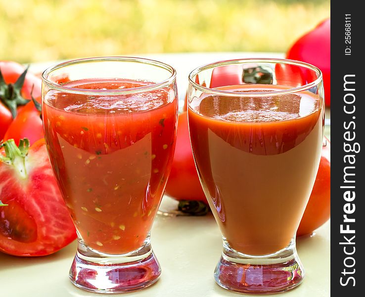 Tomato juice, which was made in the industrial technology and hand-pressed