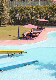Beautiful Resort Swimming Pool With Clean Water Stock Images