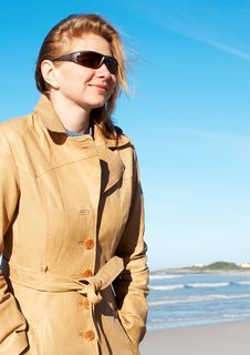 Blonde Woman In Sunglasses Royalty Free Stock Photos Blonde Woman In Sunglasses Royalty Free Stock Photos