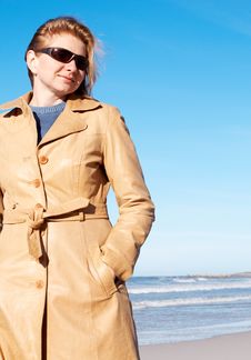 Blonde Woman In Sunglasses Royalty Free Stock Photography Blonde Woman In Sunglasses Royalty Free Stock Photography