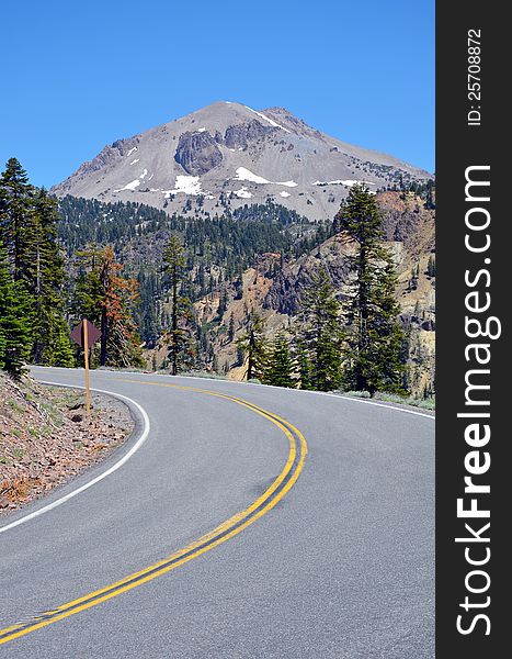 View of scenic mountain highway in Oregon