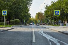 Road And Pedestrian Crossing In Kapotnya & X28 Moscow Region& X29 Stock Photography