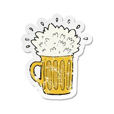 Retro Distressed Sticker Of A Cartoon Frothy Beer Stock Photos