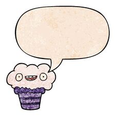 Funny Cartoon Cupcake And Speech Bubble In Retro Texture Style Royalty Free Stock Photos Funny Cartoon Cupcake And Speech Bubble In Retro Texture Style Royalty Free Stock Photos