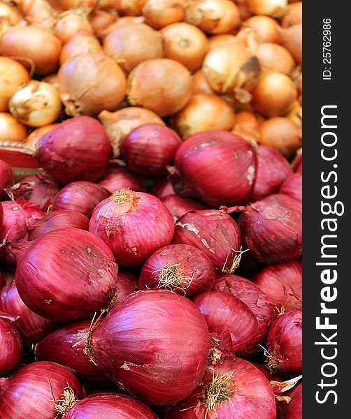 Red and white onions as an agricultural background