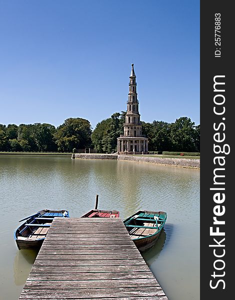 The Pagode, which was built between 1775 and 1778, is the only remaining edifice of what was once the sumptuous ChÃ¢teau of the Duke of Choiseul. The Pagode, which was built between 1775 and 1778, is the only remaining edifice of what was once the sumptuous ChÃ¢teau of the Duke of Choiseul.