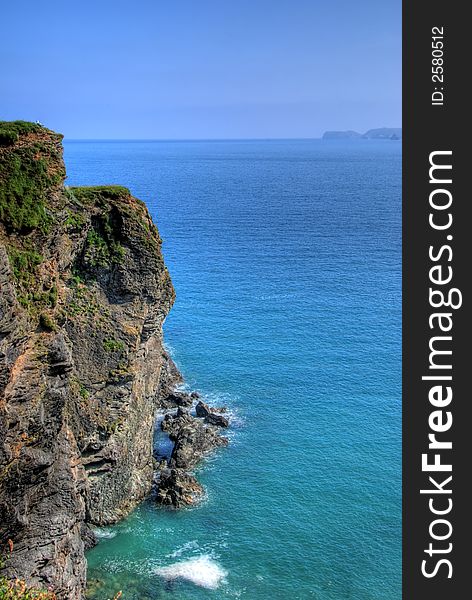 Rocky shore in Port Isaak, Cornwall, UK. Rocky shore in Port Isaak, Cornwall, UK