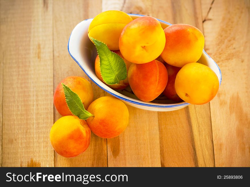 Fresh Apricots